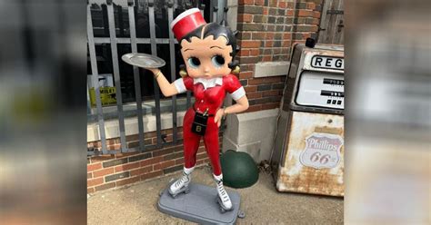 Betty Boop Tube Search (52 videos)